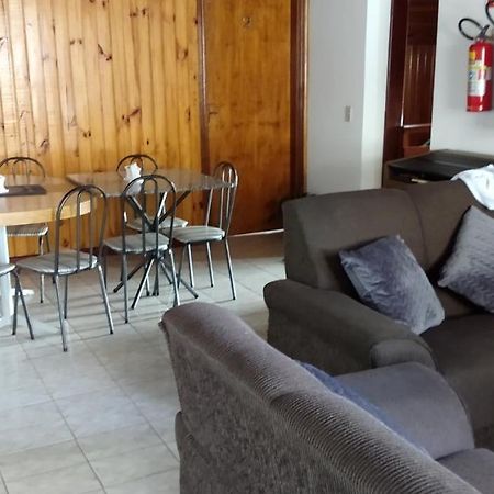 Vista Bela Villa กังโปสดูจอร์เดา ภายนอก รูปภาพ